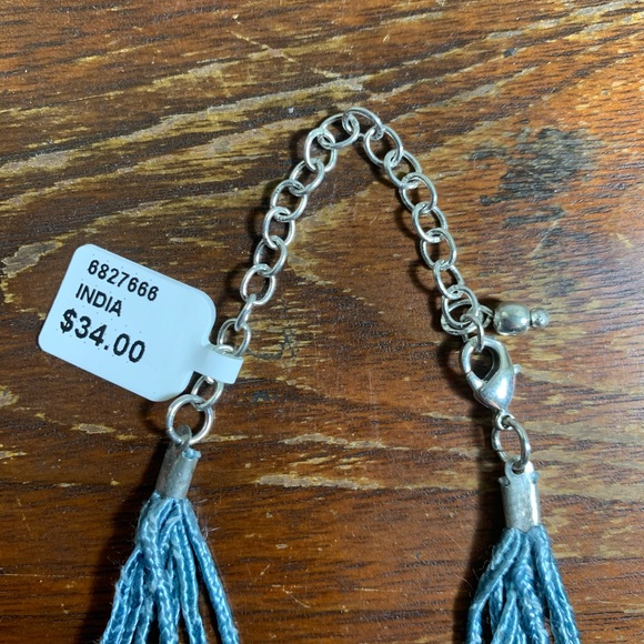 Four necklaces from 10,000 Villages - Picture 10 of 16